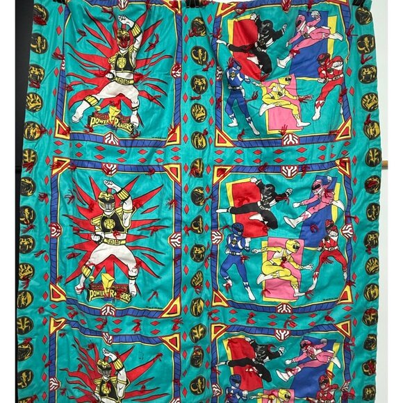 Vintage 1989 Power Rangers 82” x 41” Hand Made Tied Quilt Red Blue Twin Coverlet - Picture 3 of 11